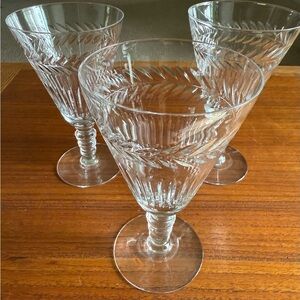 Vintage Tiffin-Franciscan wine glasses.